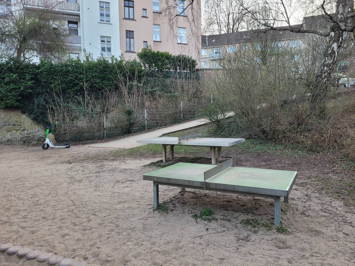 Tischtennis bei Kolmarer Straße