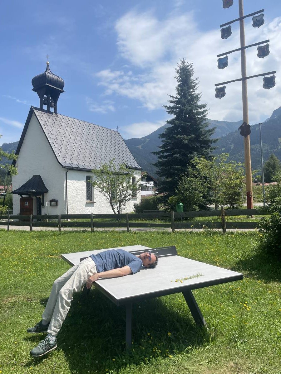 Tischtennis bei 87538 Fischen im Allgäu