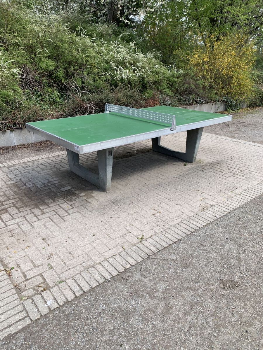 Tischtennis bei Bozener Straße 14
