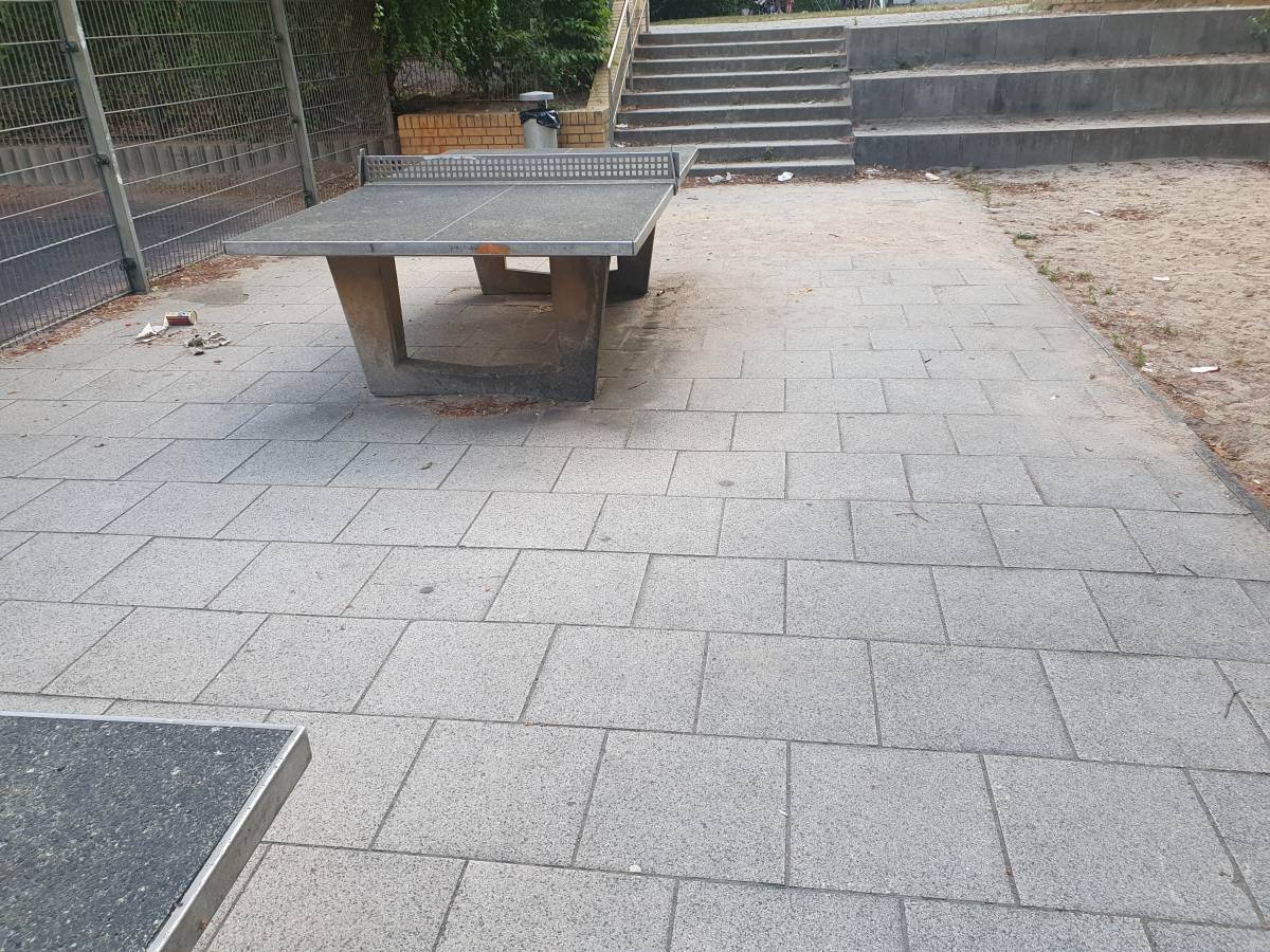Tischtennis bei Kottbusser Straße 8