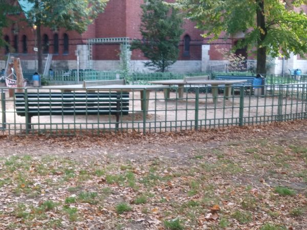 Tischtennis bei Karl-August-Platz