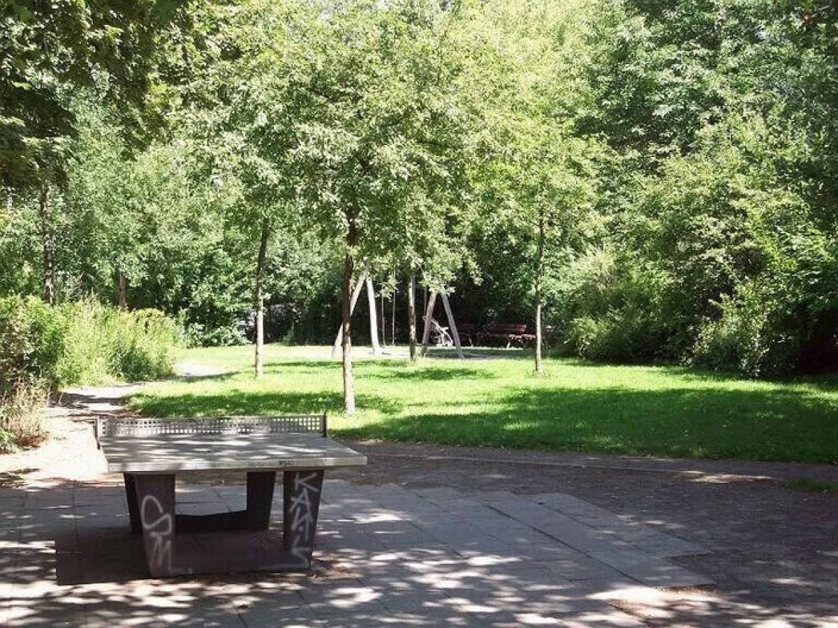 Tischtennis bei Bernhard-Göring-Straße