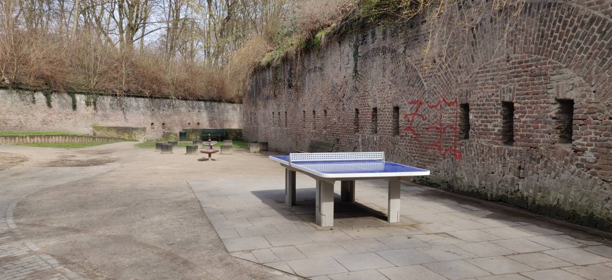 Tischtennis bei Stormstraße