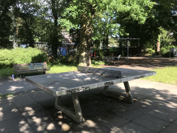 Tischtennis bei Schönblicker Str. 2