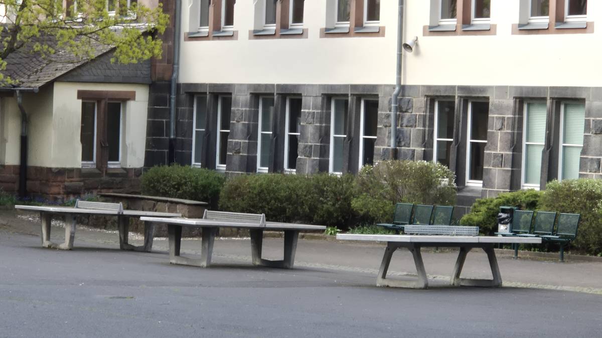 Tischtennis bei Uferstraße