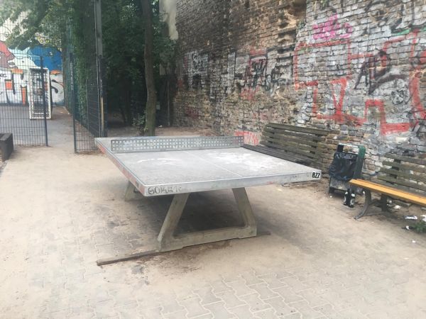 Tischtennis bei Mittenwalder Str.