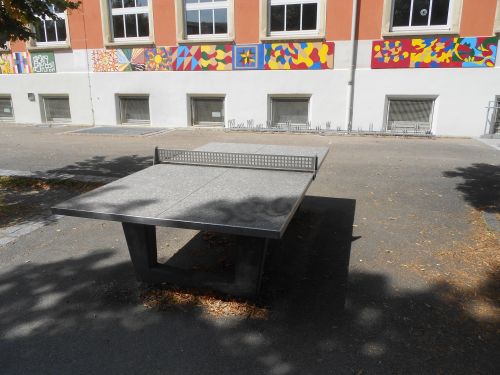 Tischtennis bei Schulstraße 8