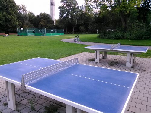 Tischtennis bei Herrenbachstraße 41