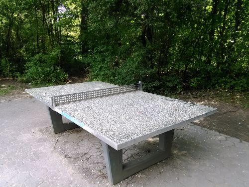 Tischtennis bei Dr.-Otto-Meyer-Straße 62