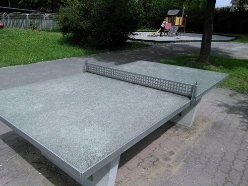 Tischtennis bei Kapellenstraße 38