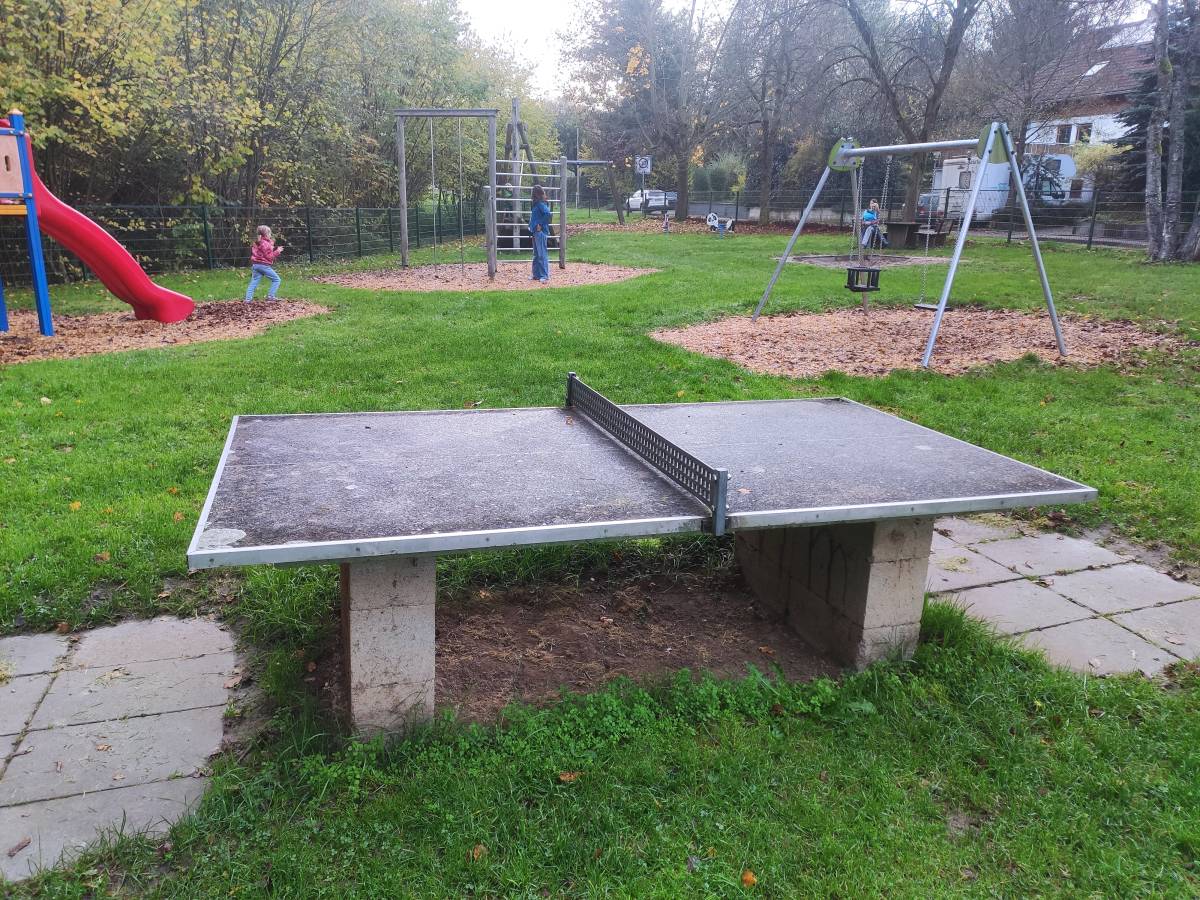 Tischtennis bei Badstraße