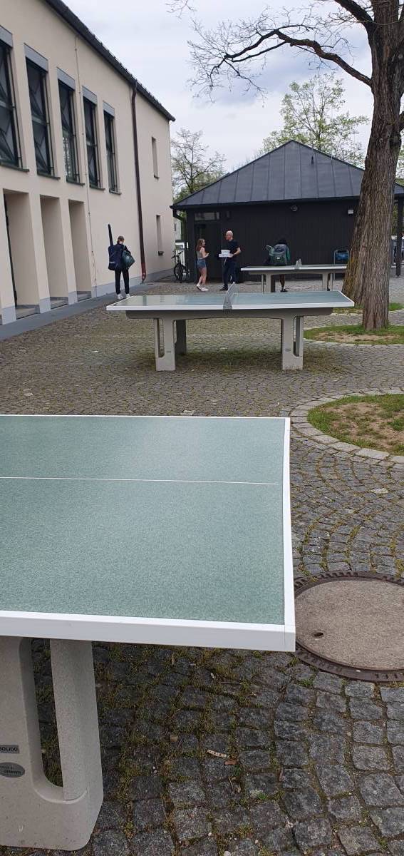 Tischtennis bei Dr.-Max-Straße 20
