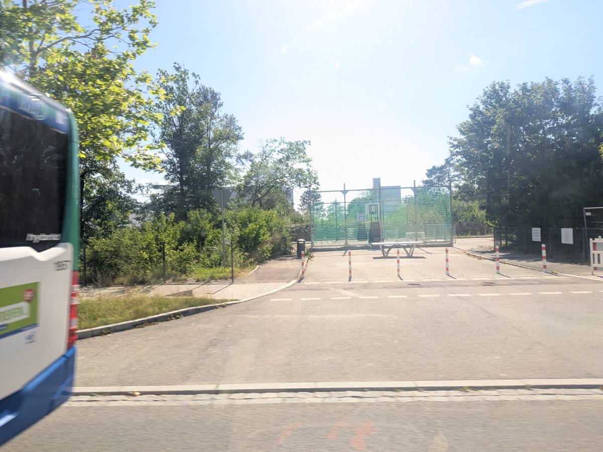 Tischtennis bei Willy-Messerschmitt-Straße