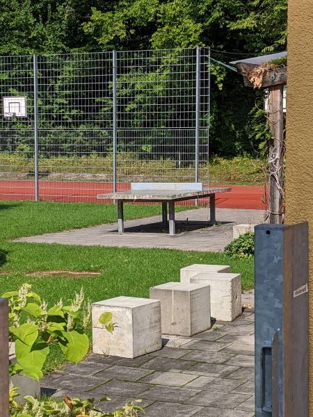 Tischtennis bei Tischtennisplatte #624