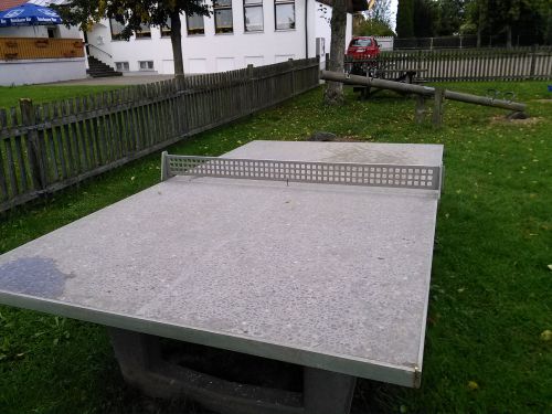 Tischtennis bei Loderstraße 8