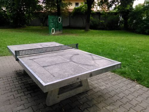 Tischtennis bei Eichenstraße 9