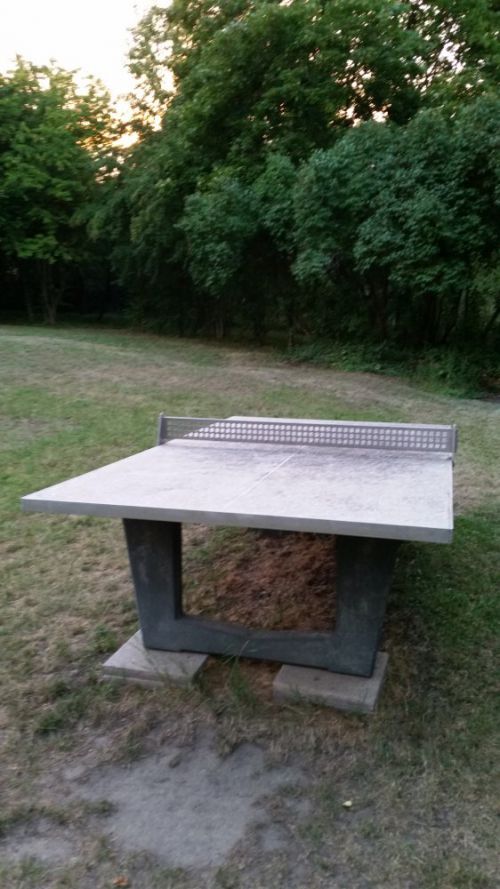 Tischtennis bei Winzerstraße 21
