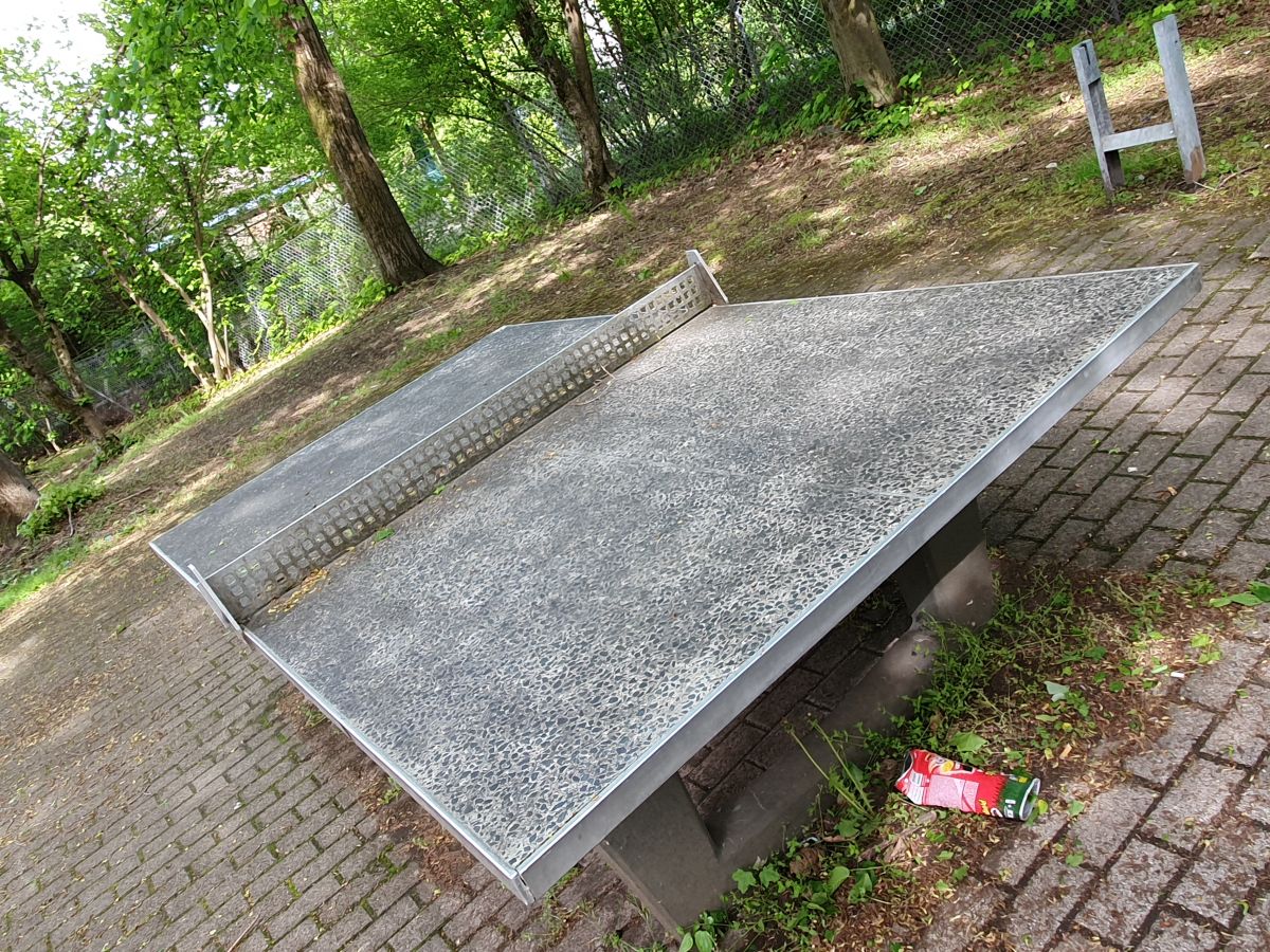 Tischtennis bei Hochäckerstraße 27-39
