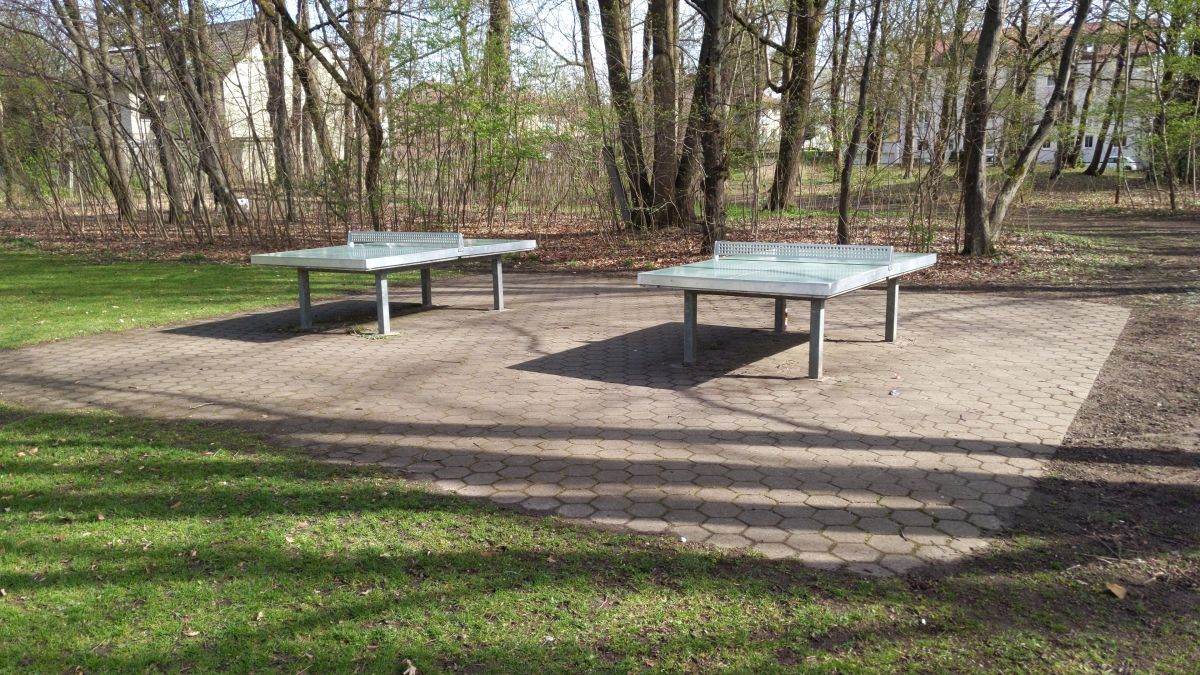 Tischtennis bei Schlesierstraße 15