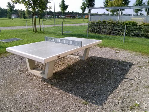 Tischtennis bei Olof-Palme-Straße 36