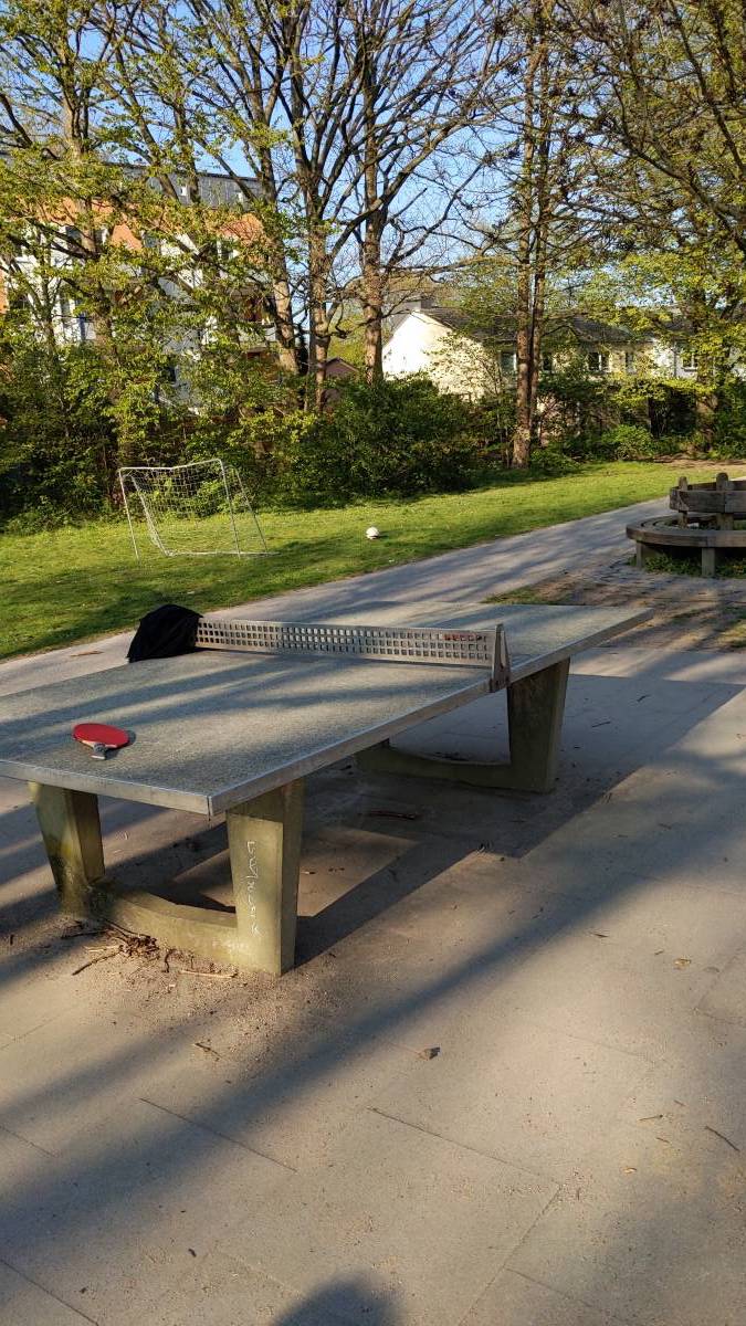 Tischtennis bei Wigandweg 136