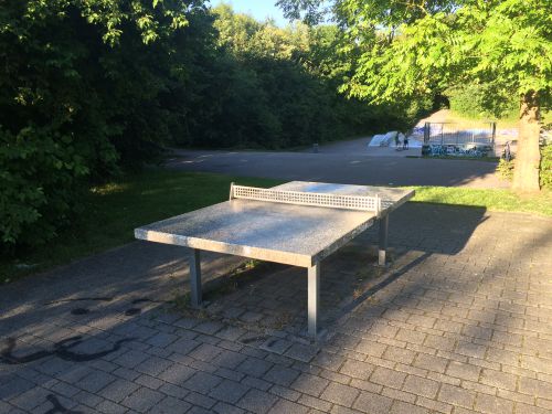Tischtennis bei Hermann-Gmeiner-Weg