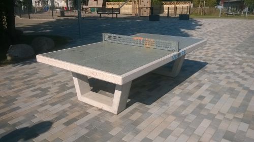 Tischtennis bei Schöpfurter Straße 29