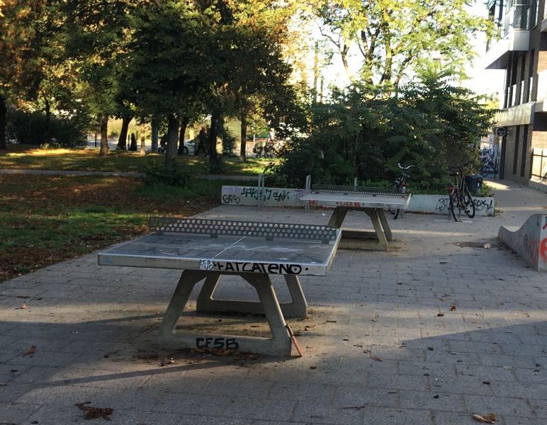 Tischtennis bei Fußweg