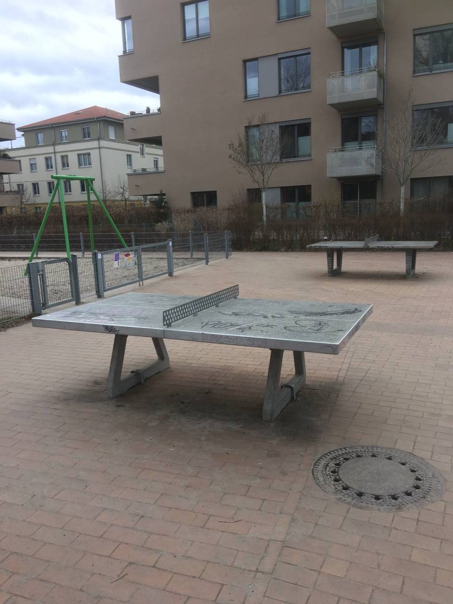 Tischtennis bei Hans-Sachs-Straße