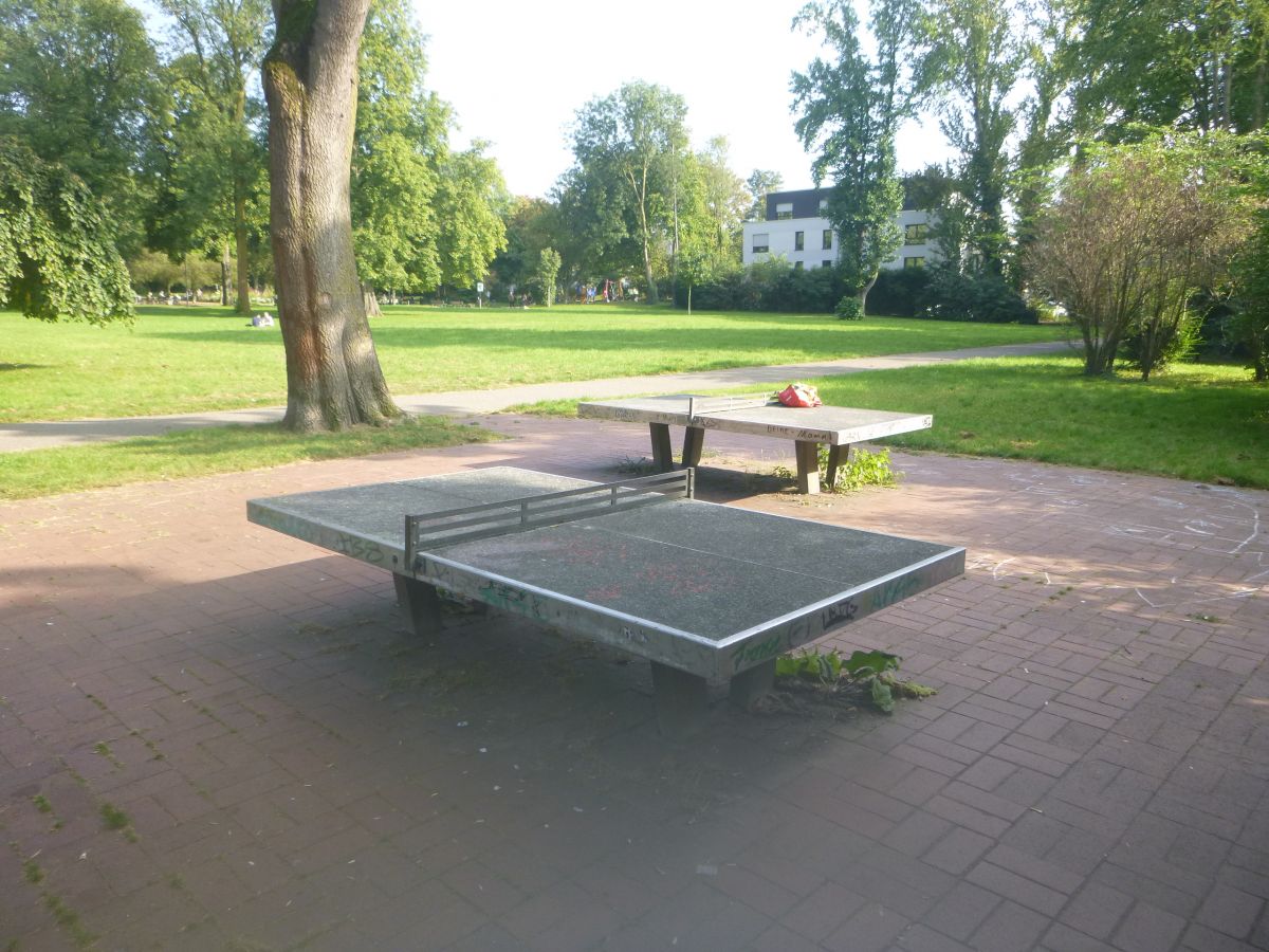 Tischtennis bei Grevelstraße 54
