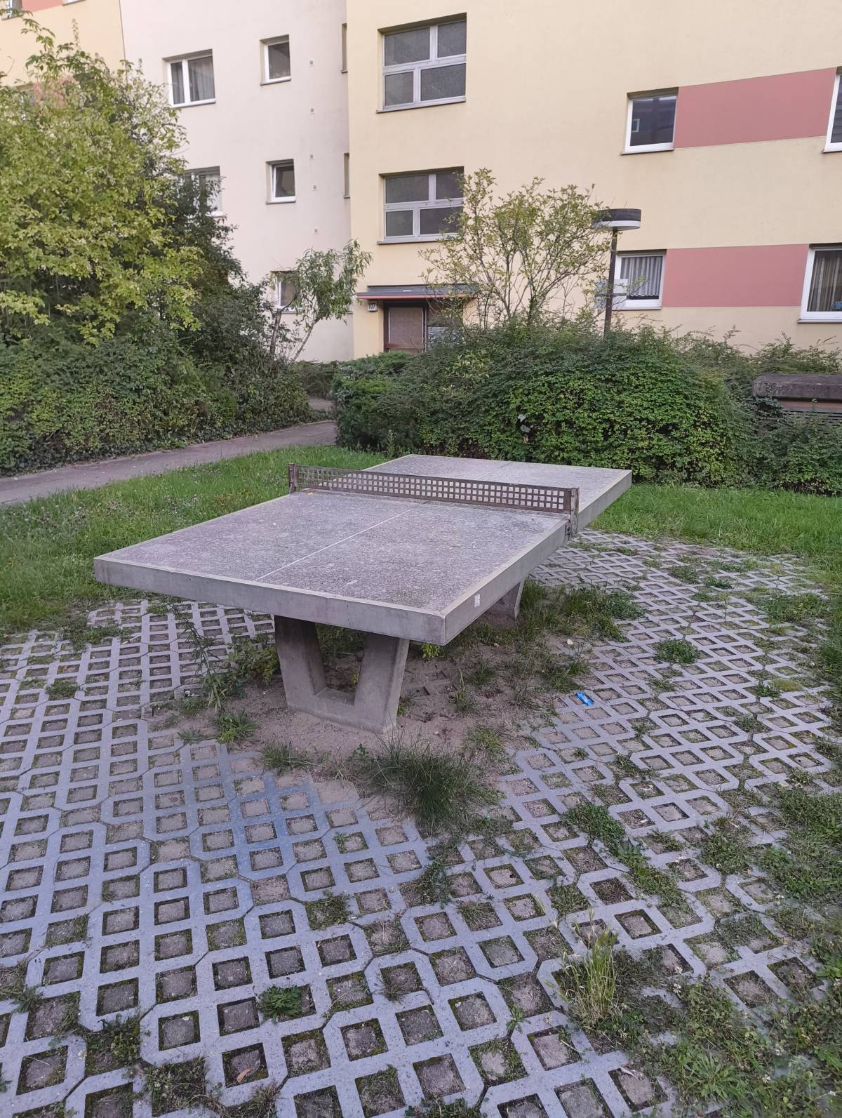 Tischtennis bei Bernauer Straße