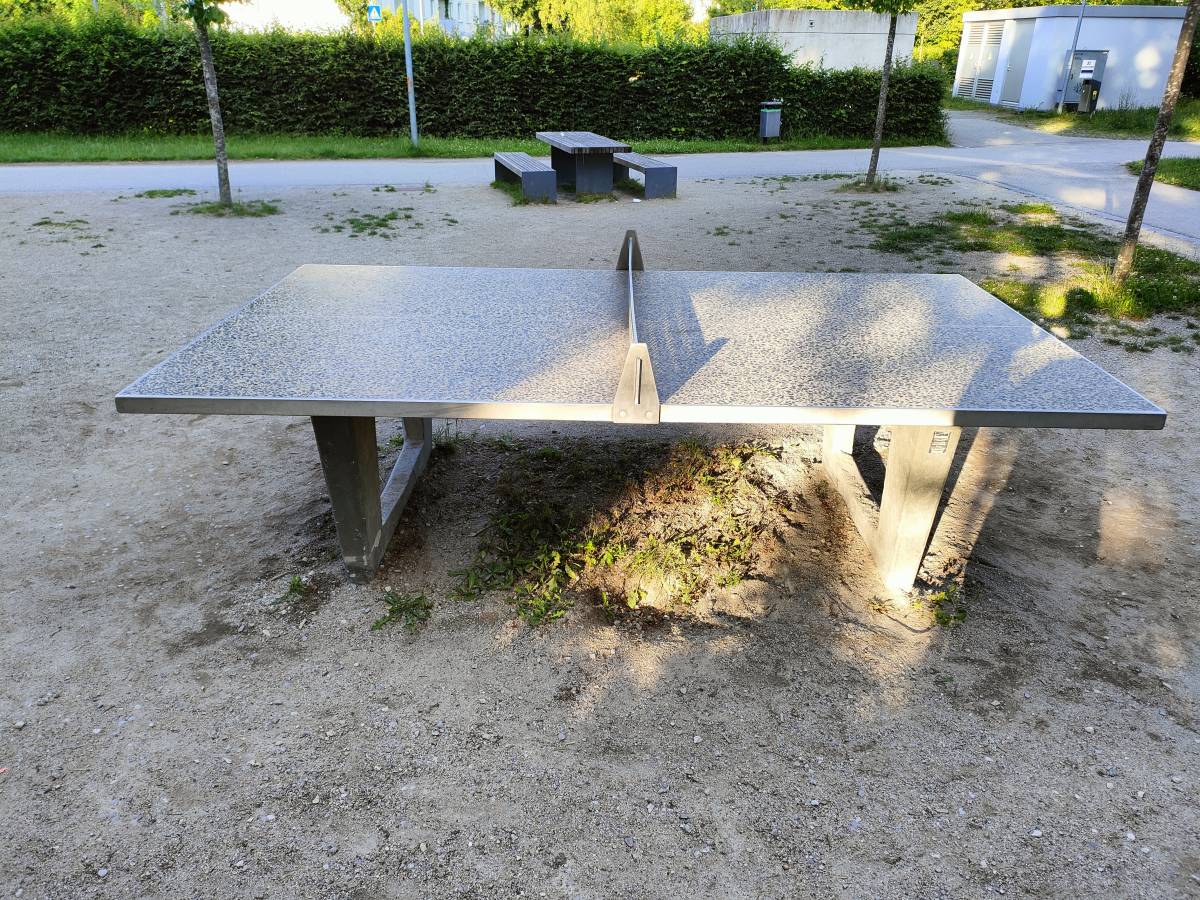 Tischtennis bei Asamstraße
