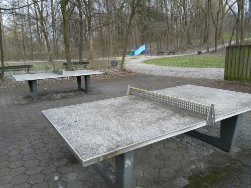 Tischtennis bei Berliner Allee 143
