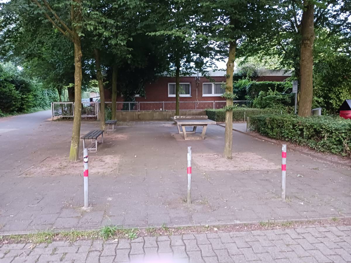 Tischtennis bei Rudolf-Harbig-Weg