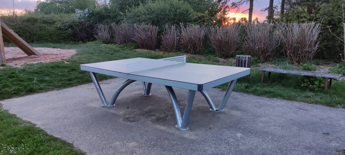 Tischtennis bei Dorfstraße