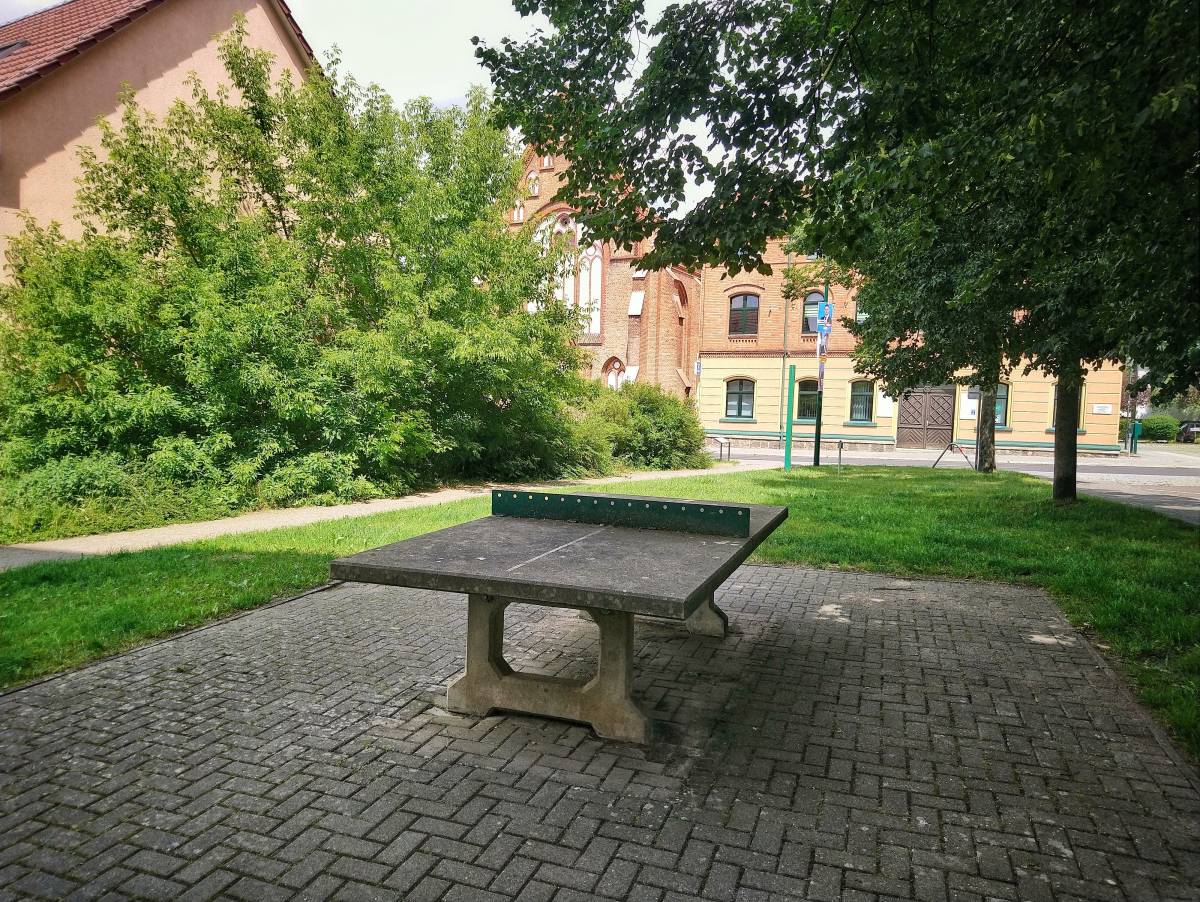 Tischtennis bei Dr.-Wilhelm-Külz-Straße