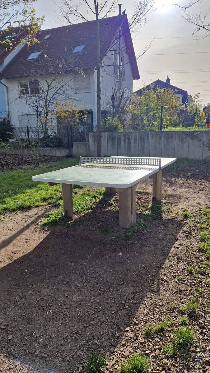 Tischtennis bei Anne-Frank-Straße