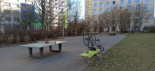 Tischtennis bei Storkower Str. 203