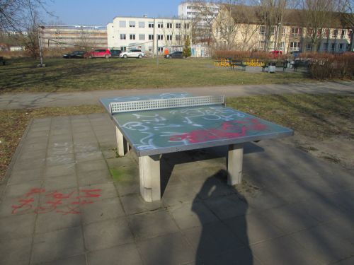 Tischtennis bei Aristotelessteig 10