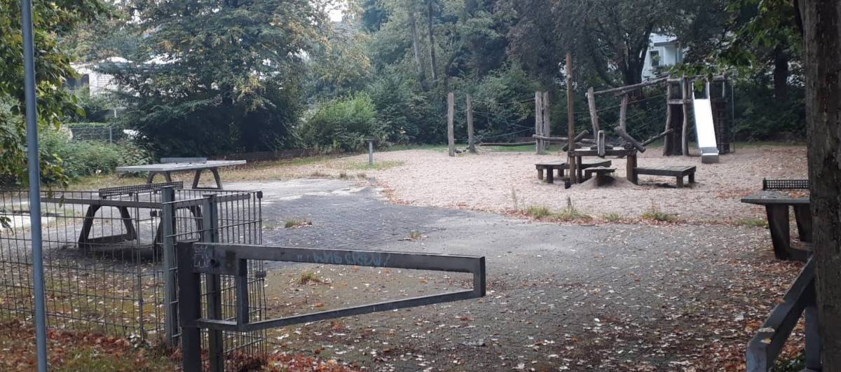 Tischtennis bei Querenburger Straße