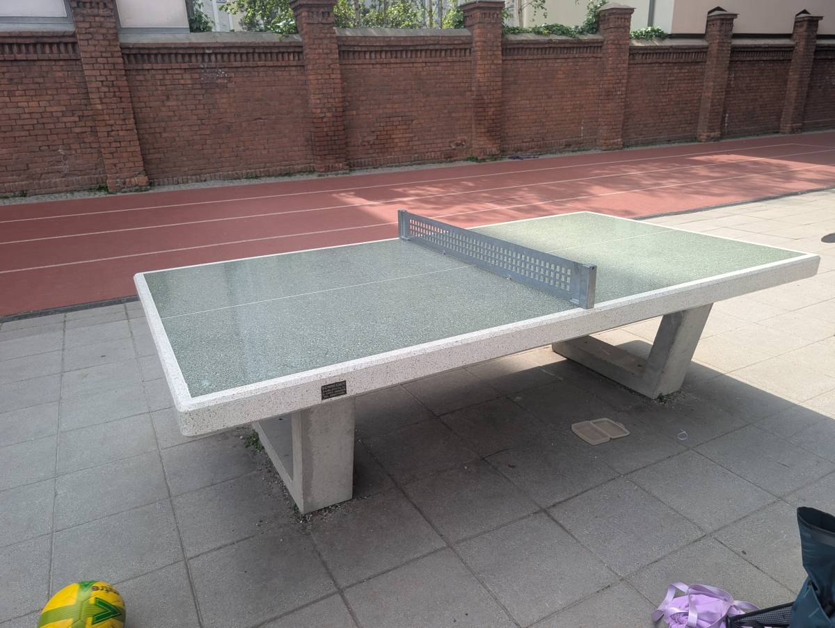 Tischtennis bei Heinrich-Roller-Straße