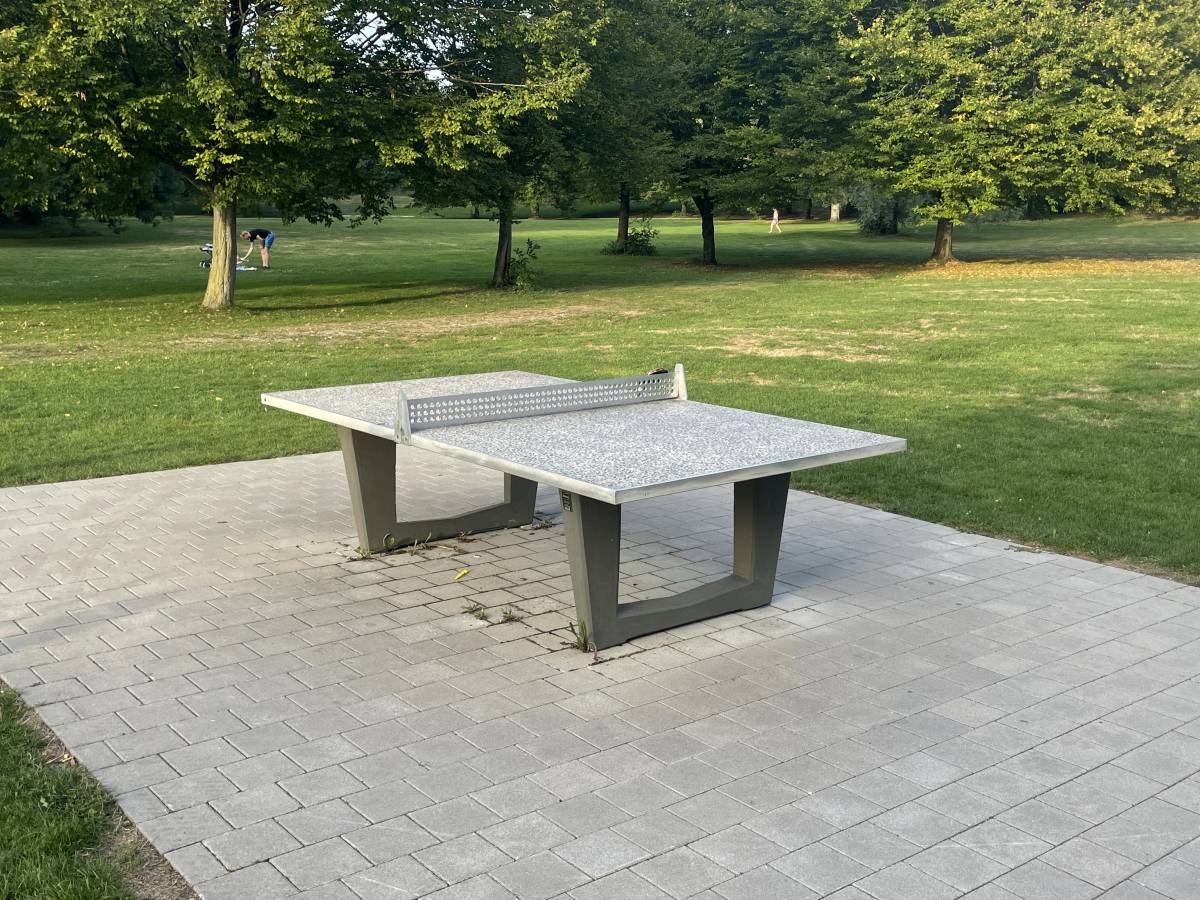 Tischtennis bei Erlbachstraße