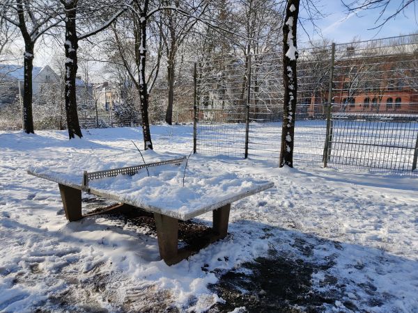 Tischtennis bei Schulstraße