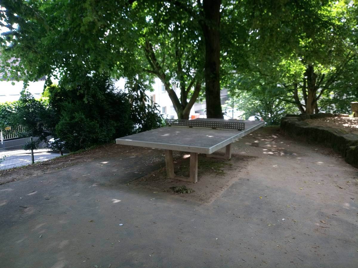 Tischtennis bei Viktorstraße