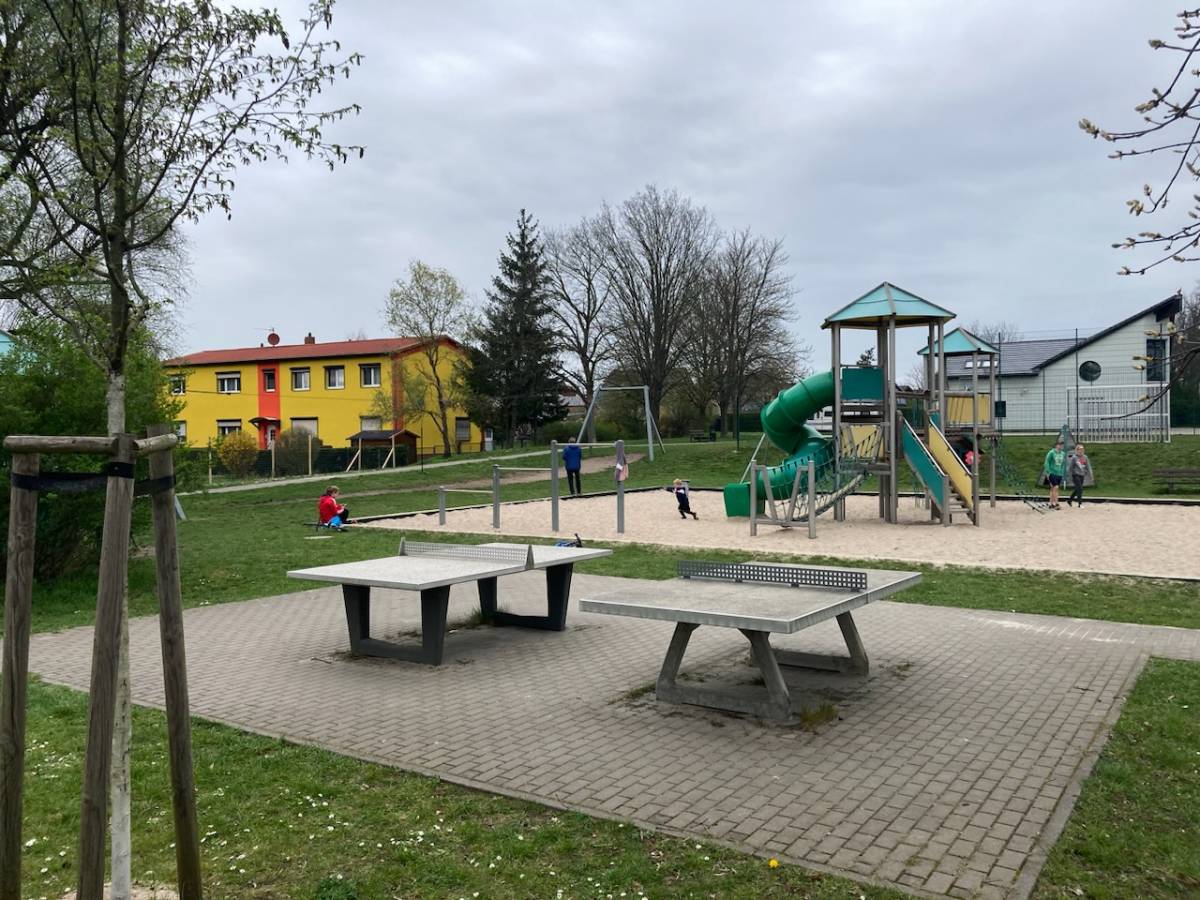 Tischtennis bei Mehrower Dorfstraße