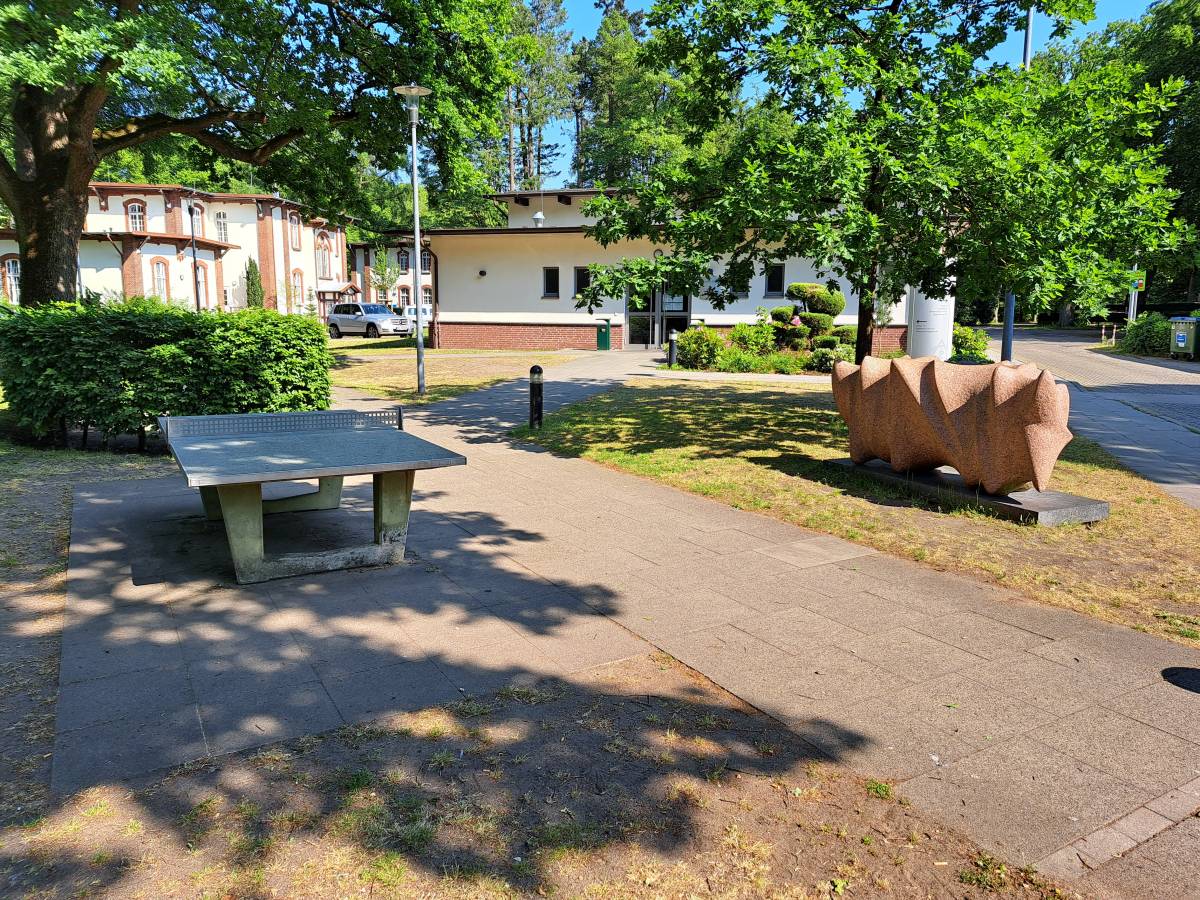 Tischtennis bei Henny-Schütz-Allee