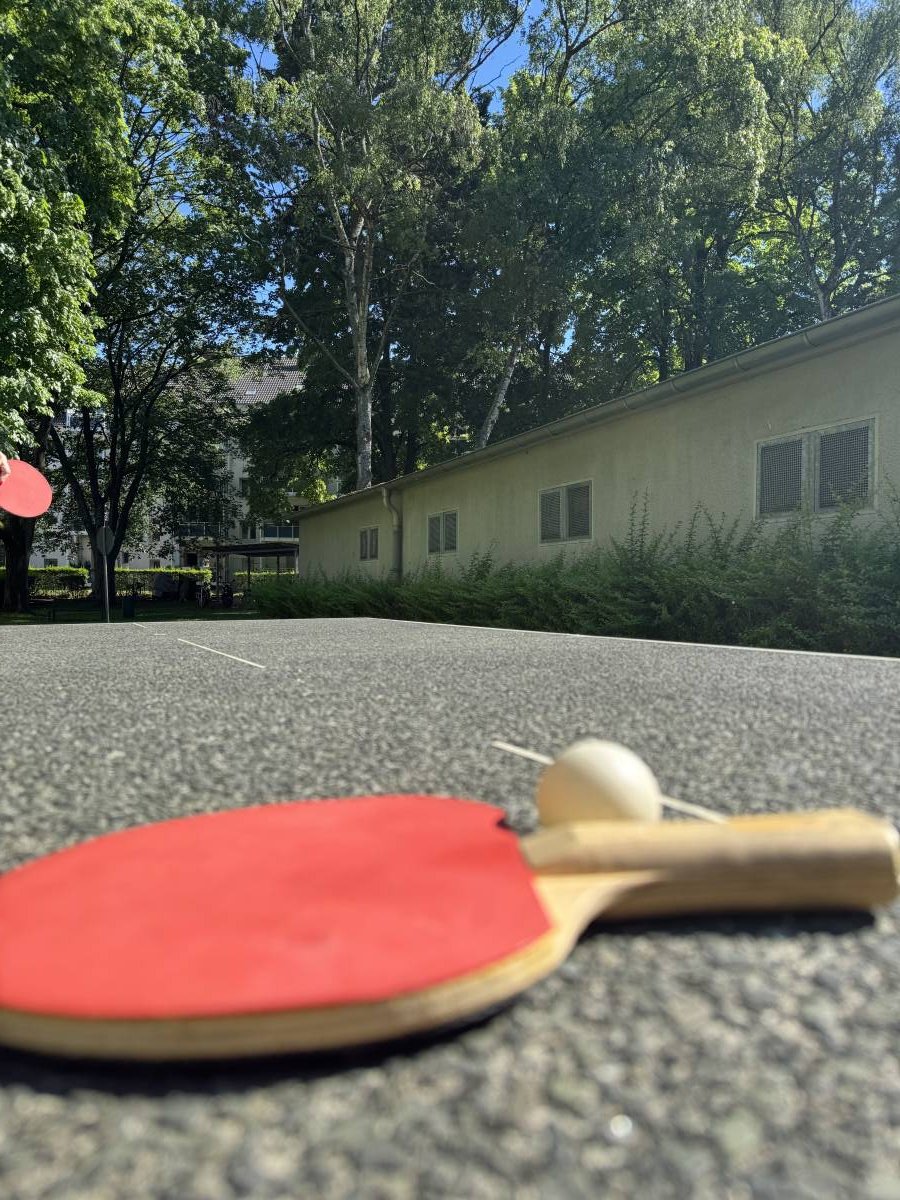 Tischtennis bei Hertzstraße