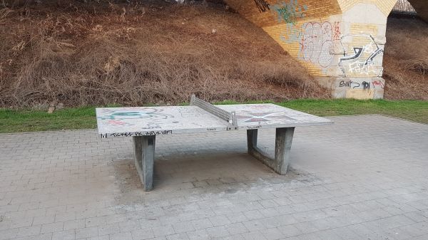 Tischtennis bei Blochmannstraße 49