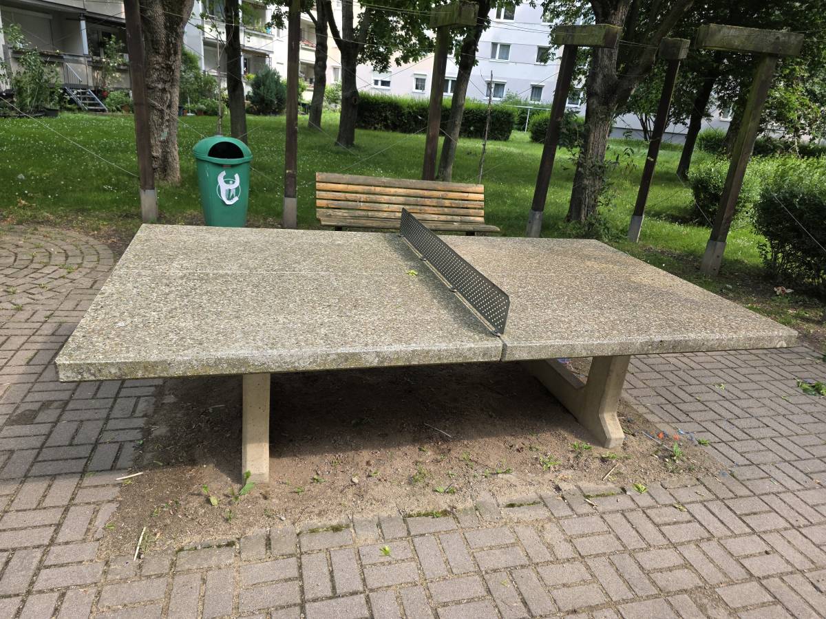 Tischtennis bei Moskauer Straße