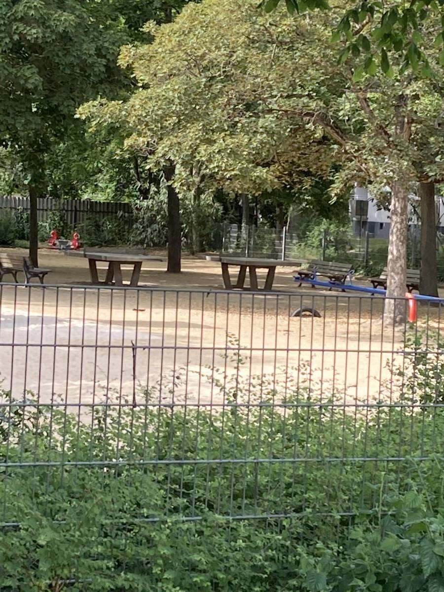 Tischtennis bei Adolf-Miersch-Straße